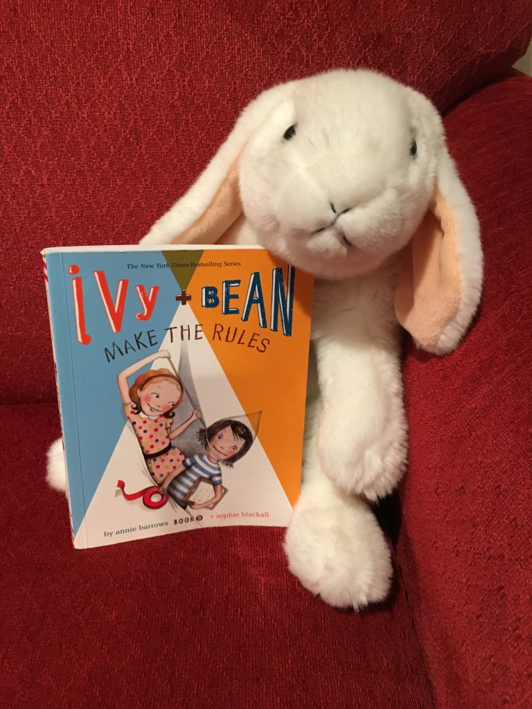 Marshmallow reviews Ivy and Bean Make the Rules (Book 9 of the Ivy + Bean series) written by Annie Barrows and illustrated by Sophie Blackall. 