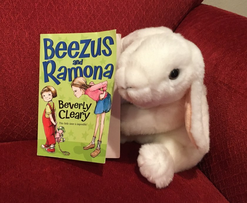 Marshmallow reviews Beezus and Ramona by Beverly Cleary. 
