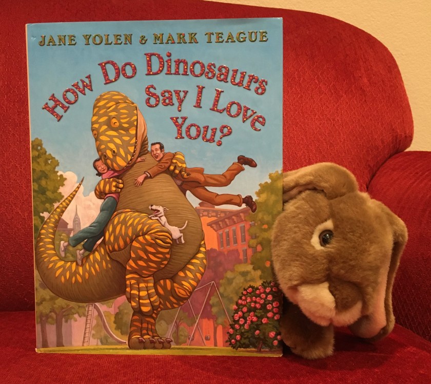 Caramel reviews How Do Dinosaurs Say I Love You? (2009),  written by Jane Yolen and illustrated by Mark Teague. 