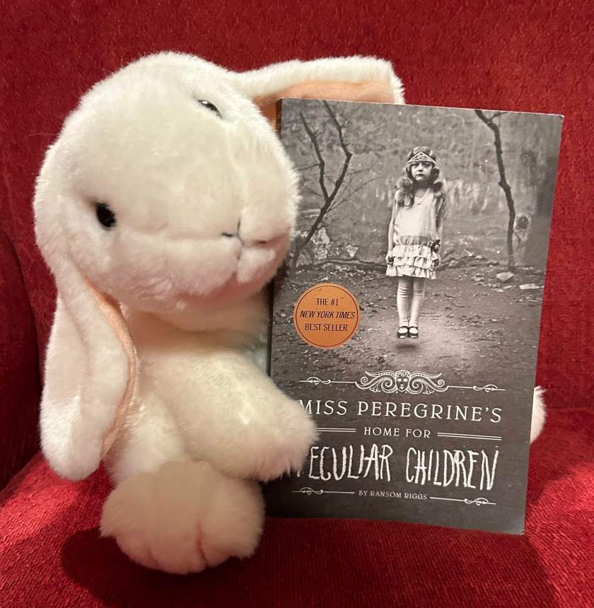 Marshmallow rates Miss Peregrine's Home for Peculiar Children by Ransom Riggs 95%. 