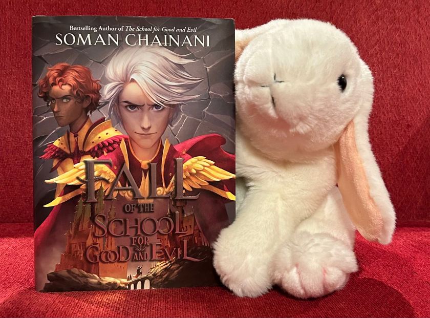 Marshmallow rates Fall of the School for Good and Evil by Soman Chainani 100%.