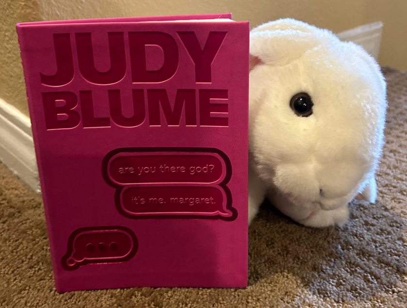 Marshmallow reviews Are You There God? It's Me, Margaret by Judy Blume.