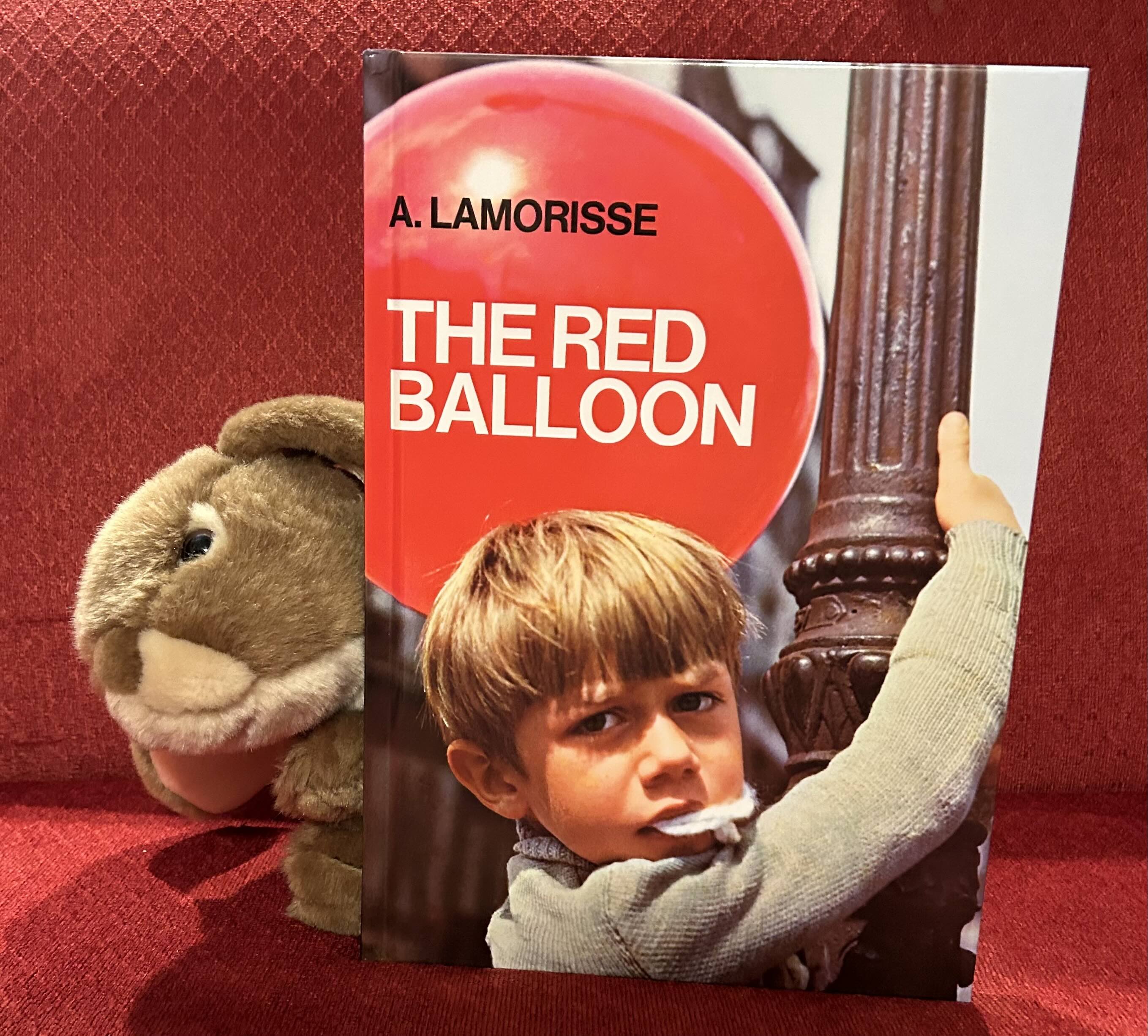 Caramel reviews The Red Balloon by Albert Lamorisse – BookBunnies
