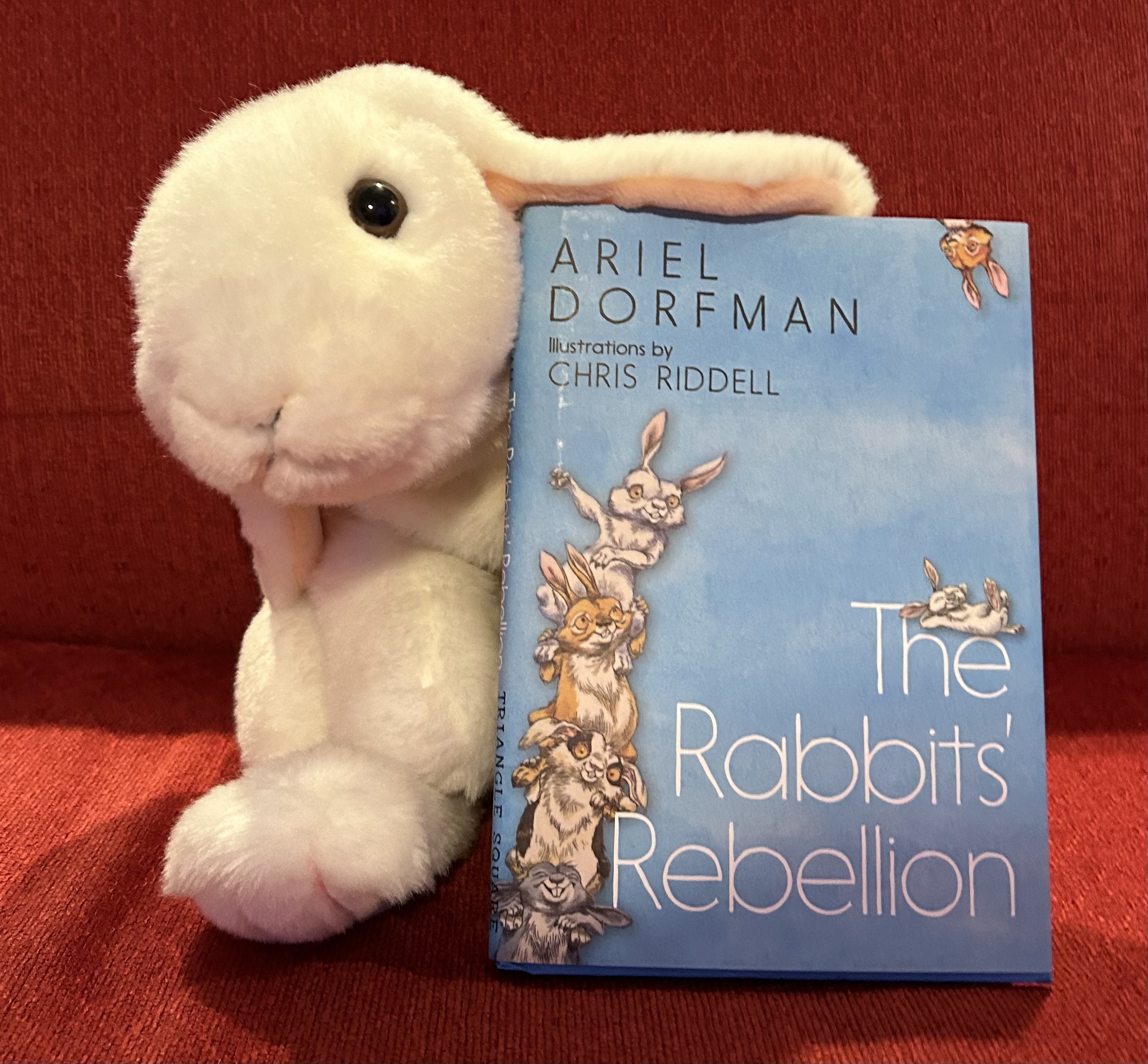 Marshmallow reviews The Rabbits’ Rebellion by Ariel Dorfman and Chris ...