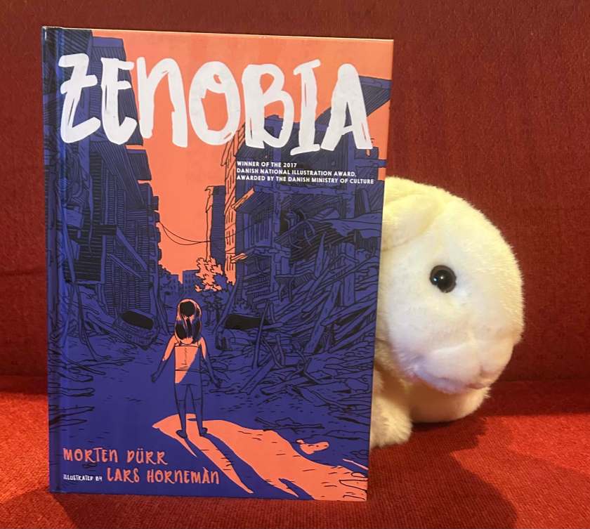 Marshmallow rates Zenobia, written by Morten Dürr and illustrated by Lars Horneman 100%.