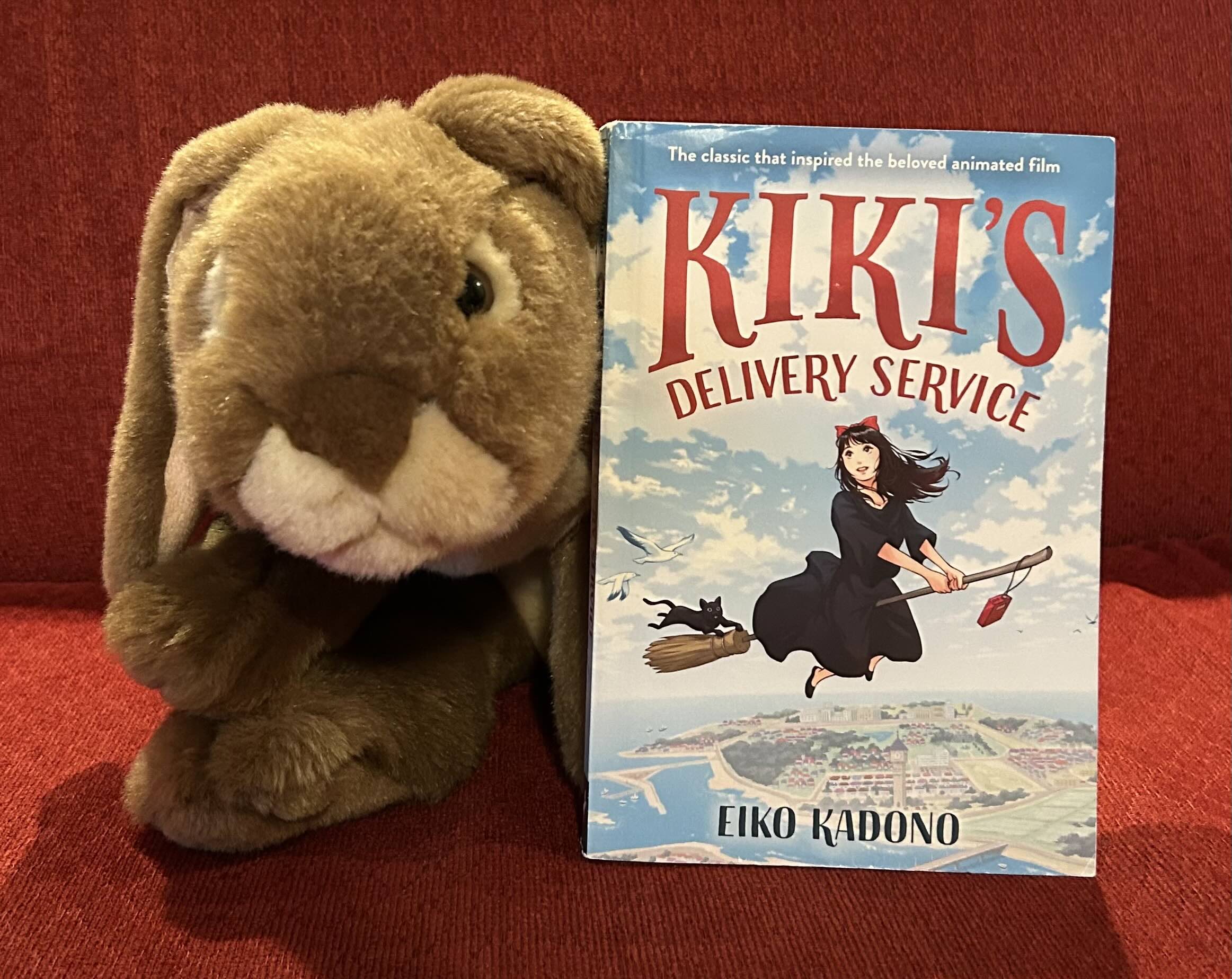 Caramel reviews Kiki's Delivery Service by Eiko Kadono – BookBunnies