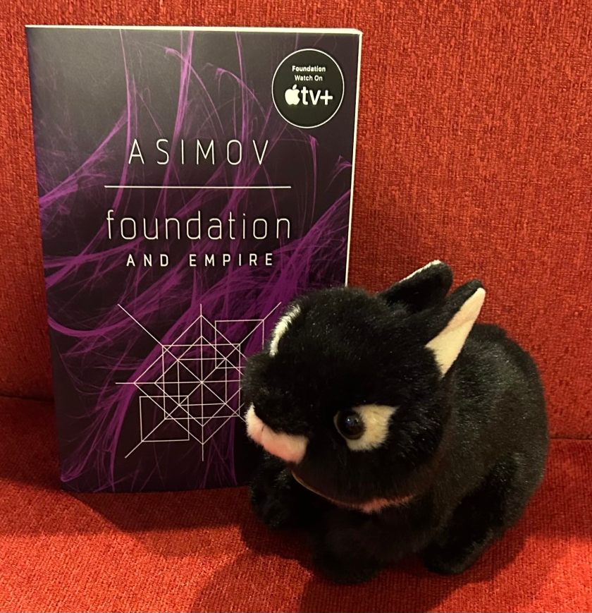 Midnight reviews Foundation and Empire by Isaac Asimov.