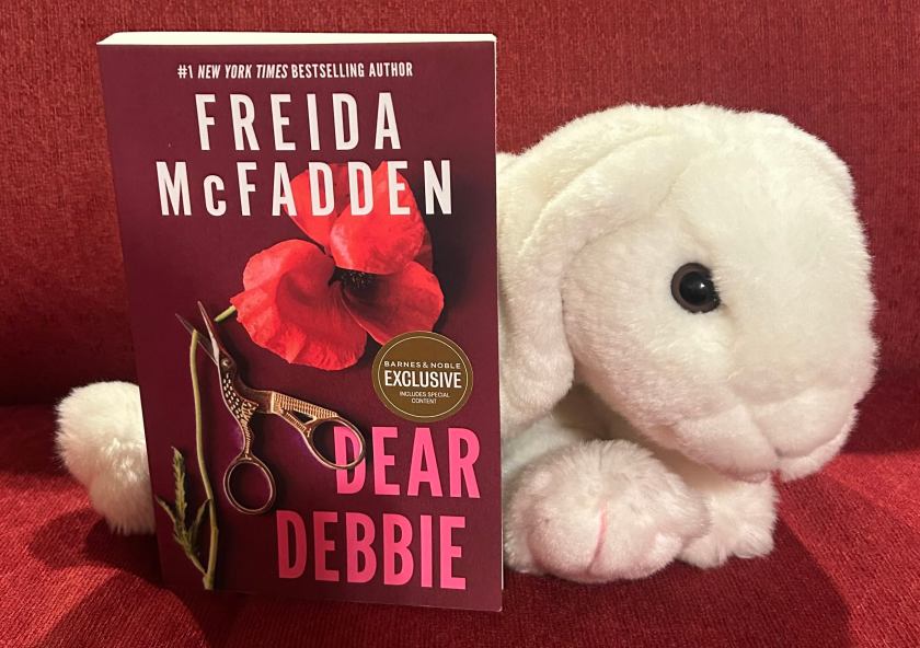Marshmallow reviews Dear Debbie by Freida McFadden.